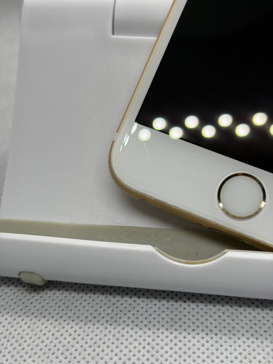 ���Хåƥ꡼82% SIM�ե꡼ iPhone6s 32GB �������