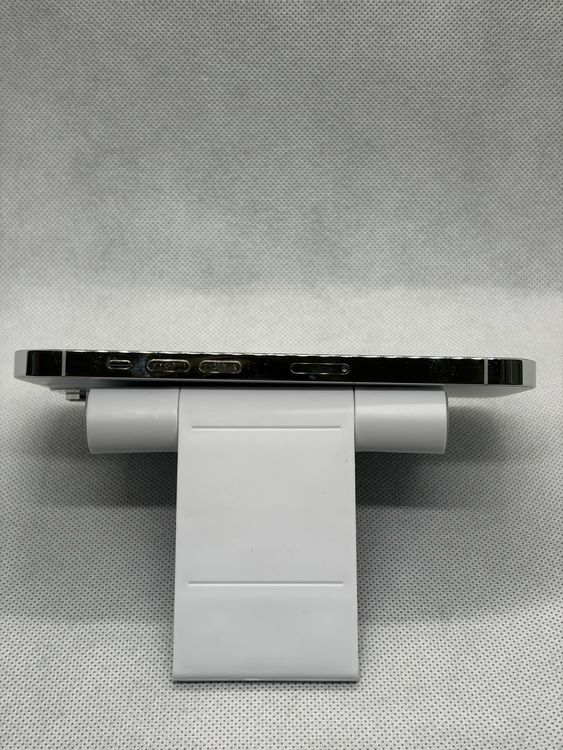 ���Хåƥ꡼96% SIM�ե꡼ iPhone14Pro 256GB ����С�