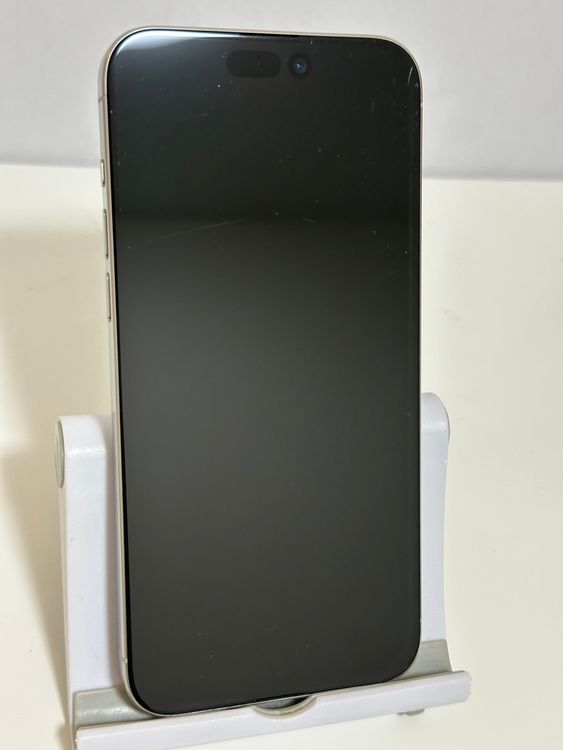 ���Хåƥ꡼85% SIM�ե꡼ iPhone15ProMax 512GB �ۥ磻�ȥ����˥���
