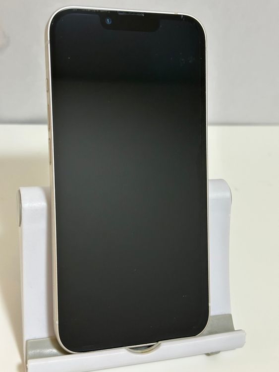 ���Хåƥ꡼80% SIM�ե꡼ iPhone13 128GB �������饤��