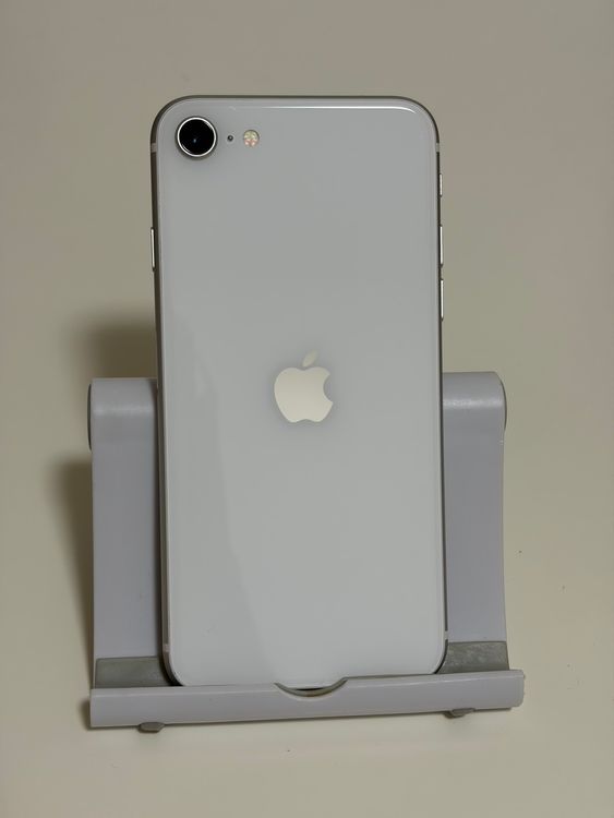 ��SIM�ե꡼ iPhoneSE ��2���� 64GB �ۥ磻��