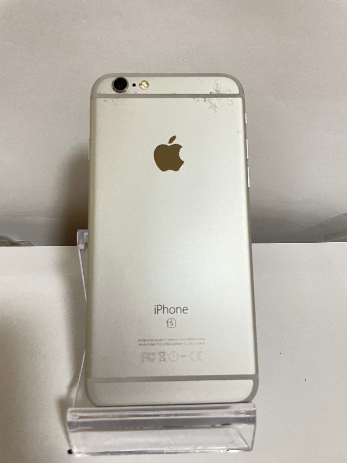 ☆アイフォン バッテリー84% SIMフリー iphone6s 16GB 本体 アイフォン バッテリー84% SIMフリー iphone6s 16GB 本体
