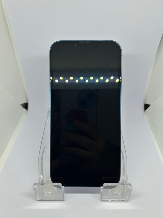 ��Ķ���� SIM�ե꡼ iPhone13  128GB �֥롼