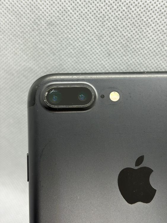 ���Хåƥ꡼99% SIM�ե꡼ iPhone7Plus 256GB �֥�å�