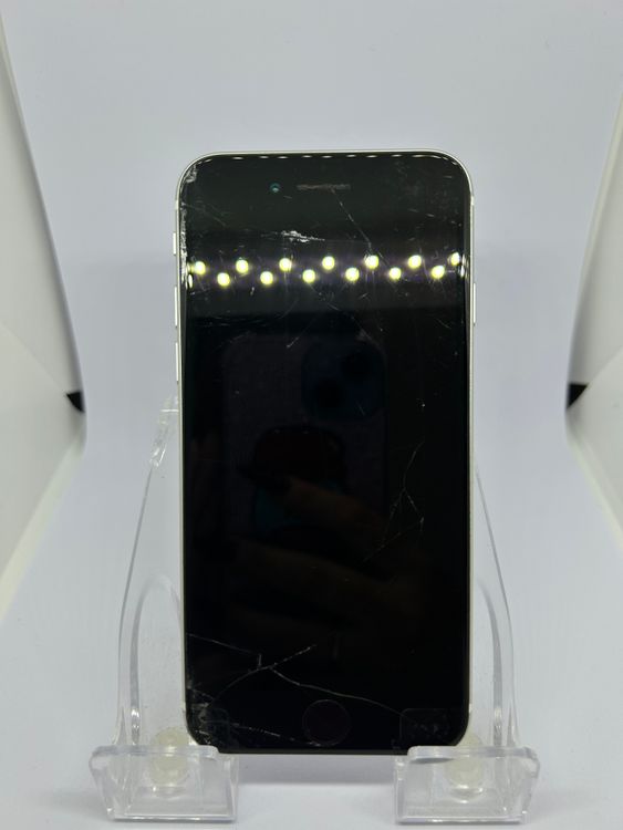��SIM�ե꡼ iPhoneSE��2����  64GB �ۥ磻�� �Хåƥ꡼78%