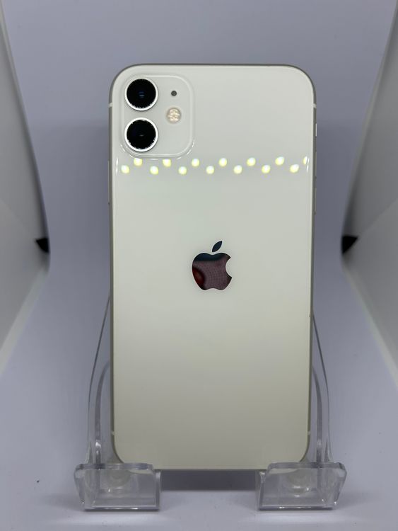��SIM�ե꡼ iPhone11  64GB �ۥ磻��