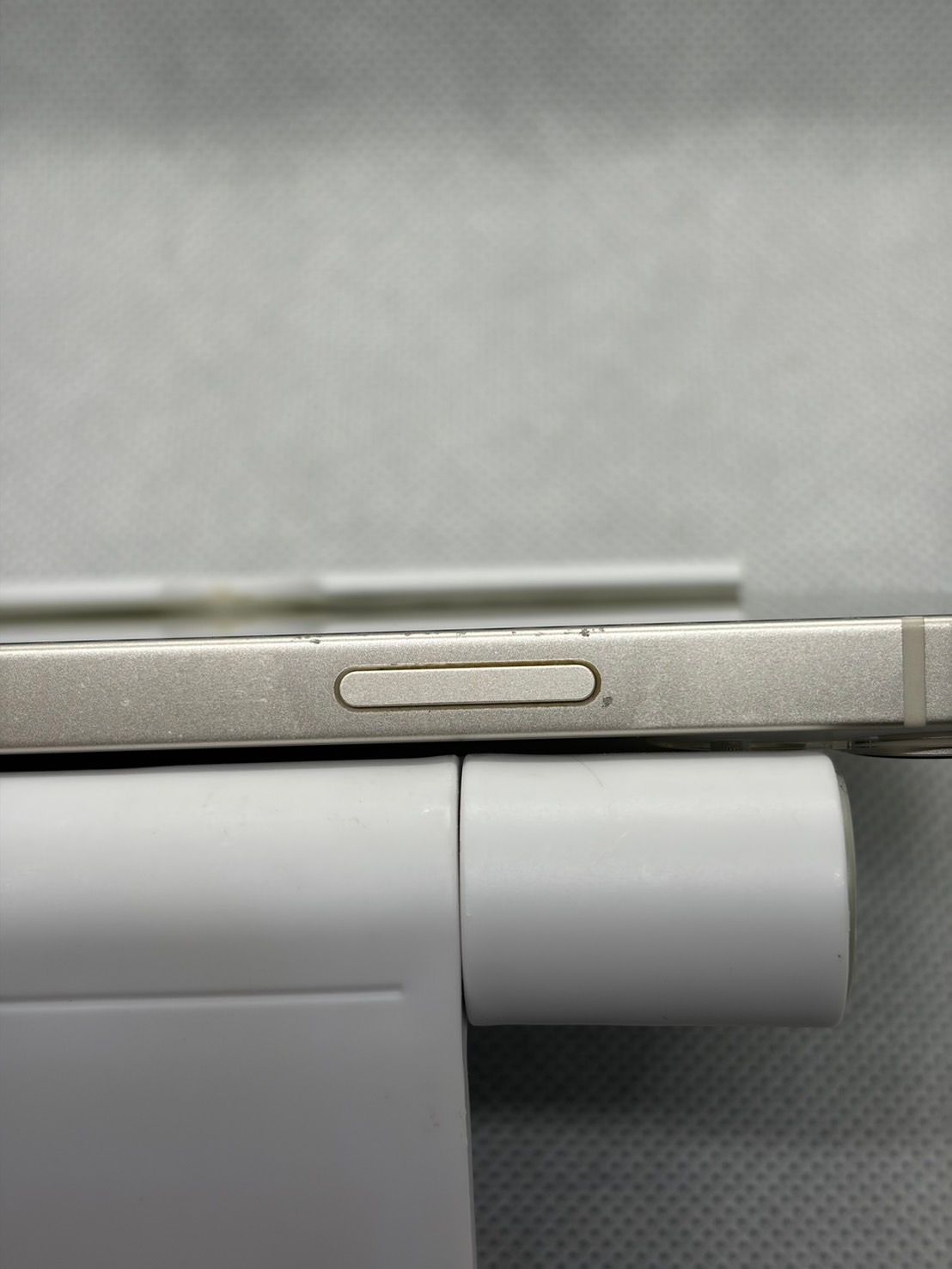 ムスビー｜○SIMフリー iPhone13mini 128GB スターライト バッテリー82