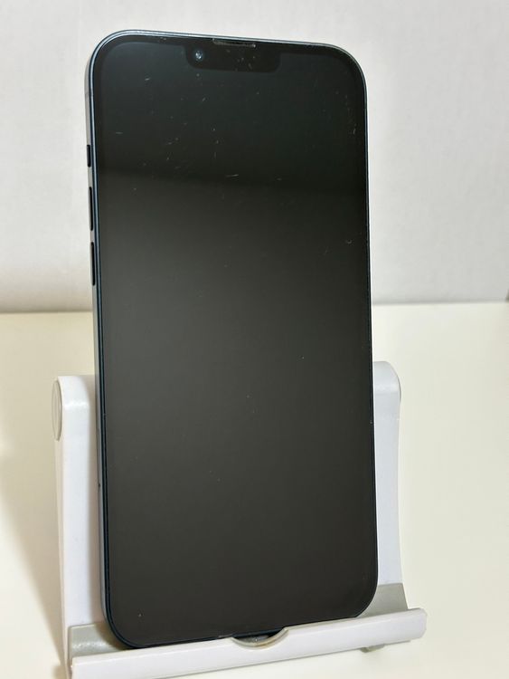 ���Хåƥ꡼86% SIM�ե꡼ iPhone14Plus 128GB �ߥåɥʥ���