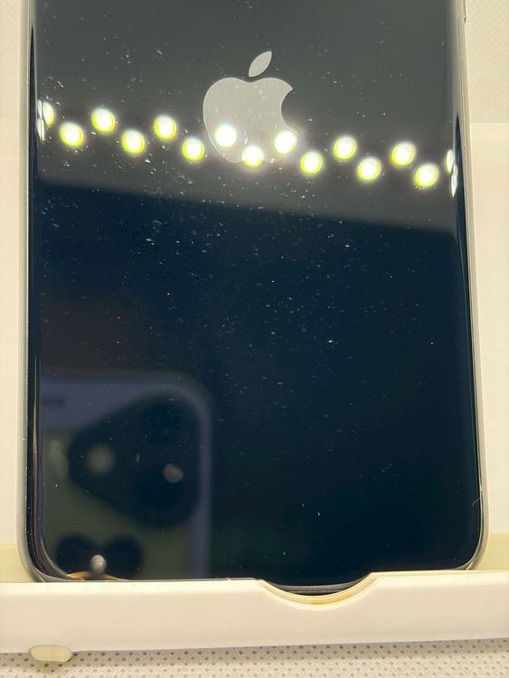 ���Хåƥ꡼87% SIM�ե꡼ iPhoneSE ��3���� 128GB �ߥåɥʥ���