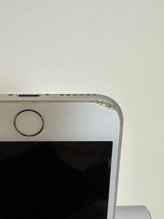��SIM�ե꡼ iPhone8 256GB ����С�