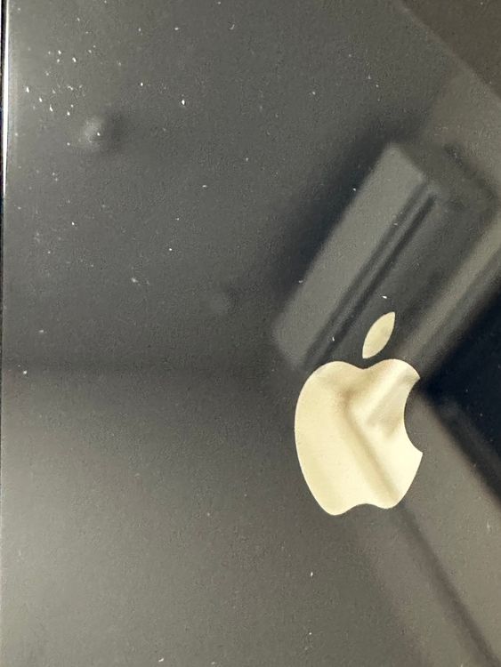 ���Хåƥ꡼83% SIM�ե꡼ iPhone13 256GB �ߥåɥʥ���