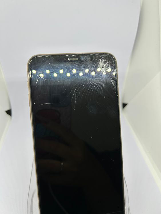 ��SIM�ե꡼ iPhone11ProMax  256GB ������� �Хåƥ꡼77%