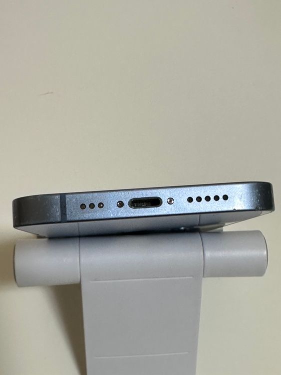 ��SIM�ե꡼ iPhone14 256GB �֥롼
