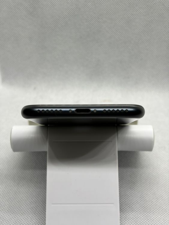 ���ϥԥͥ��ͥå� SIM�ե꡼ iPhoneSE ��3���� 64GB �ߥåɥʥ���