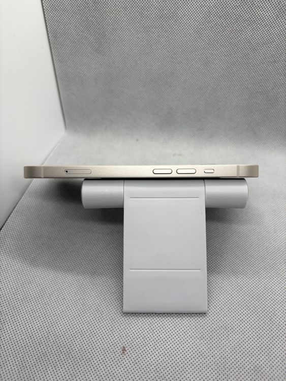 ���Хåƥ꡼88% SIM�ե꡼ iPhone13 128GB �������饤��