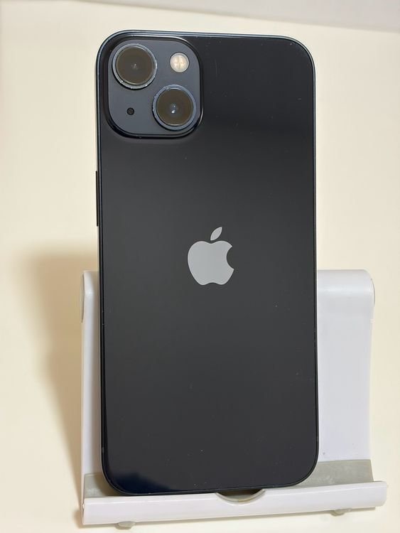 ���Хåƥ꡼86% SIM�ե꡼ iPhone13 128GB �ߥåɥʥ���