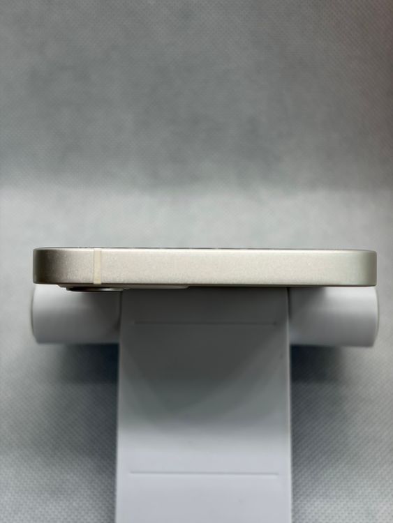 ���Хåƥ꡼82% ���� SIM�ե꡼ iPhone12 64GB �ۥ磻��