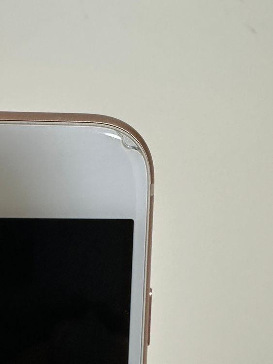 ��SIM�ե꡼ iPhone8 64GB �������