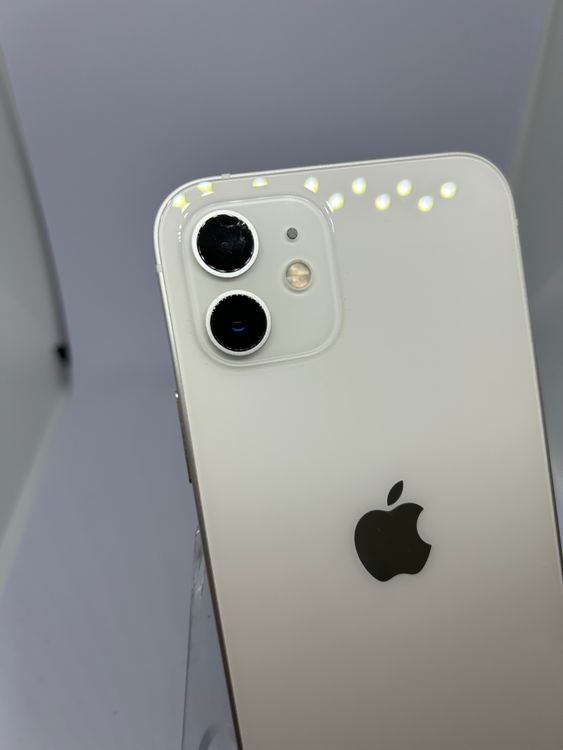 ��SIM�ե꡼ iPhone12  128GB �ۥ磻�� �Хåƥ꡼73%