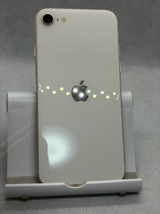 ���Хåƥ꡼81% SIM�ե꡼ iPhoneSE ��3���� 64GB �������饤��