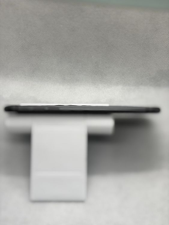 ���Хåƥ꡼86% ���� SIM�ե꡼ iPhone11 64GB �֥�å�