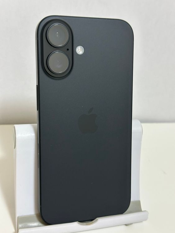 ���Хåƥ꡼98% SIM�ե꡼ iPhone16 256GB �֥�å�
