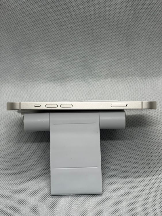 ���Хåƥ꡼83% ����Ʊ�� SIM�ե꡼ iPhone14 128GB �������饤��