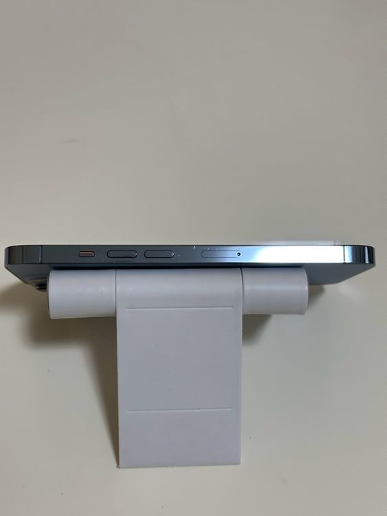 ��SIM�ե꡼ iPhone13Pro 256GB ������֥롼
