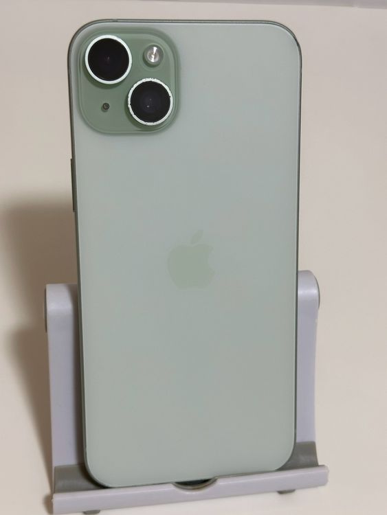 ���Хåƥ꡼86% SIM�ե꡼ iPhone15Plus 128GB ���꡼��