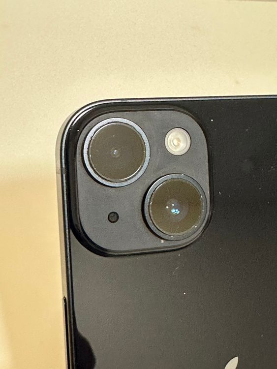 ���Хåƥ꡼83% SIM�ե꡼ iPhone14 128GB �ߥåɥʥ���