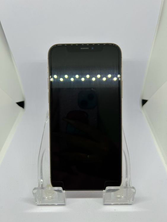 ��SIM�ե꡼ iPhone11Pro  256GB ������� �Хåƥ꡼73%