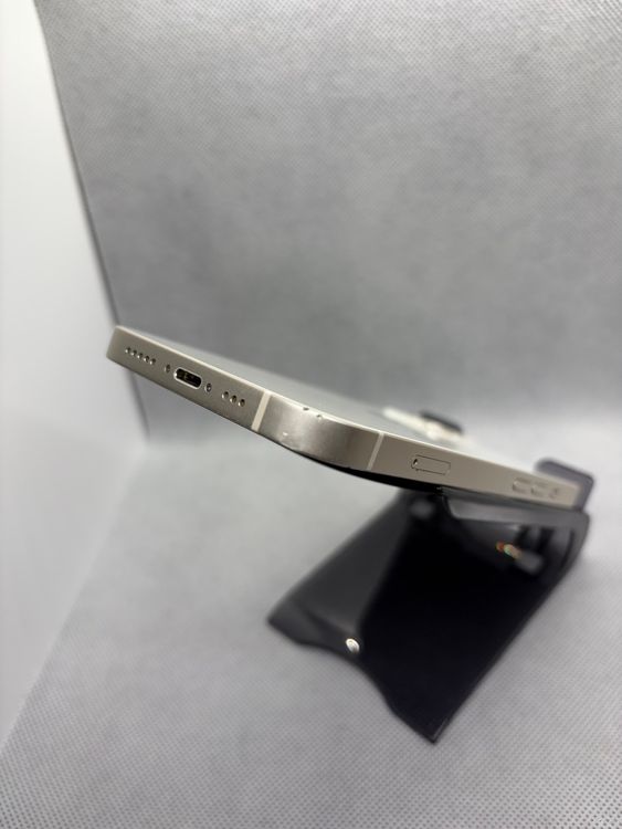 ���ϥԥͥ��ͥå� SIM�ե꡼ iPhone13 128GB �������饤�� �Хåƥ꡼83%