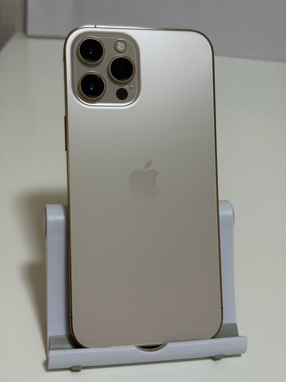 ���Хåƥ꡼86% SIM�ե꡼ iPhone12ProMax 128GB �������