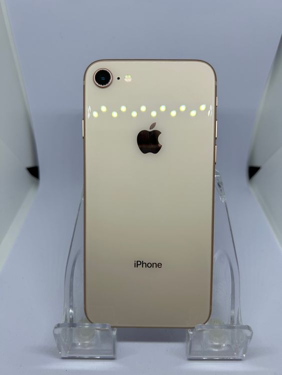 ��SIM�ե꡼ iPhone8  64GB ������� �Хåƥ꡼78%