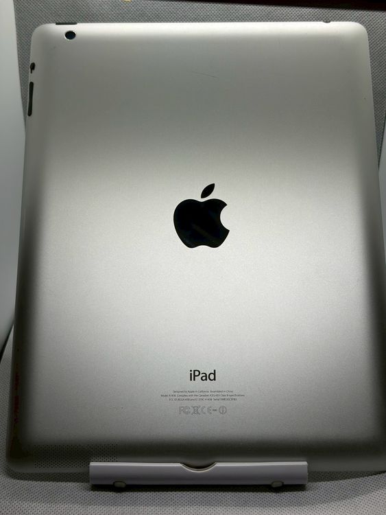 ��iPad ��4���� 32GB ����С�