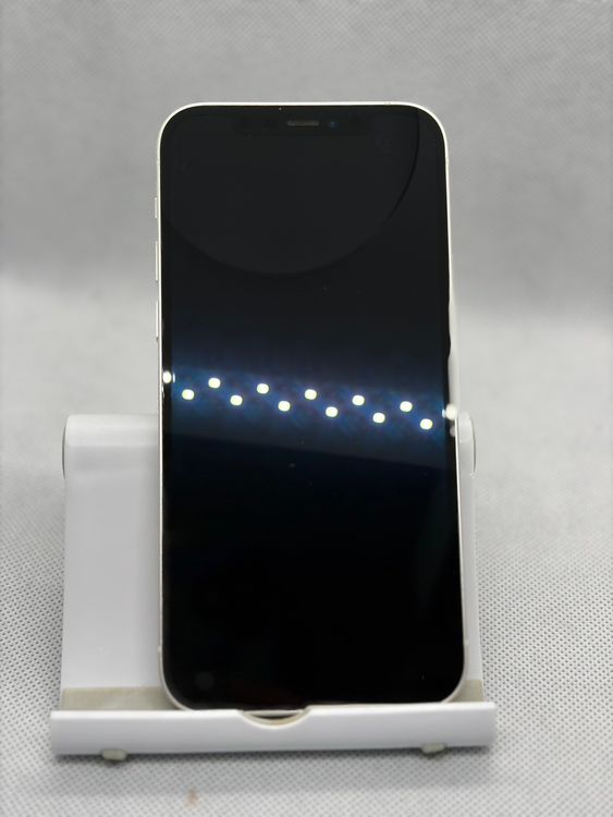 ������ SIM�ե꡼ iPhone12 64GB �ۥ磻��