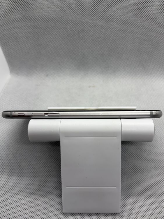 ���ϥԥͥ��ͥå� iPhone6 128GB ���ڡ������쥤 �Хåƥ꡼83%