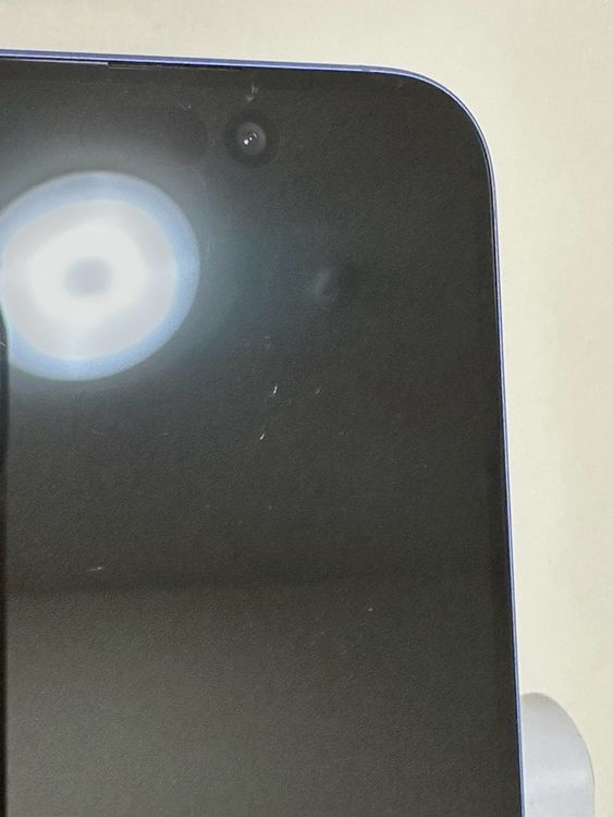 ���Хåƥ꡼83% SIM�ե꡼ iPhone16 256GB ����ȥ�ޥ��