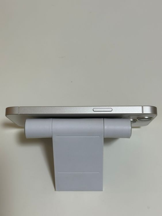 ������ �Хåƥ꡼100% SIM�ե꡼ iPhone14 128GB �������饤��