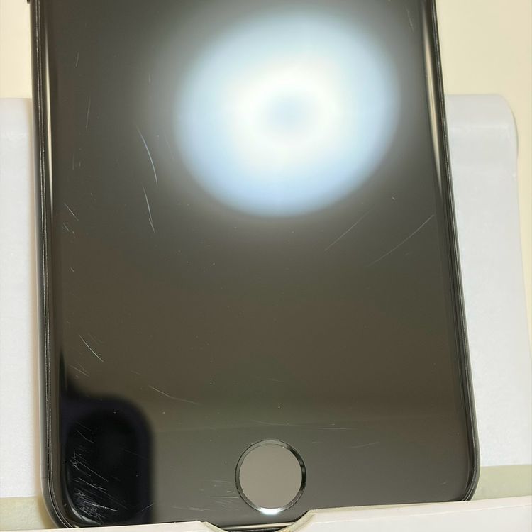 ��SIM�ե꡼ iPhoneSE ��2���� 128GB �֥�å�
