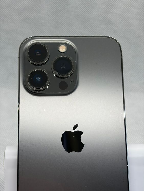 ���Хåƥ꡼80% SIM�ե꡼ iPhone13Pro 256GB ����ե�����