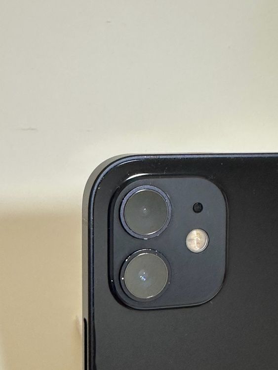 ���Хåƥ꡼85% SIM�ե꡼ iPhone12 128GB �֥�å�