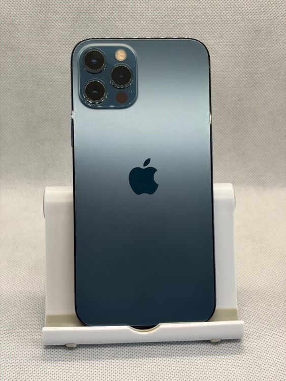 ���Хåƥ꡼84% SIM�ե꡼ iPhone12Pro 256GB �ѥ��ե��å��֥롼