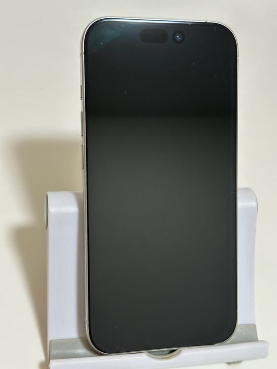 ���Хåƥ꡼92% SIM�ե꡼ iPhone15Pro 128GB �ۥ磻�ȥ����˥���