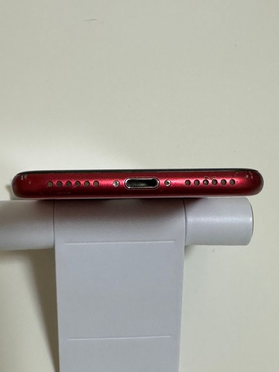 ��SIM�ե꡼ iPhoneSE ��2���� 64GB ��å�