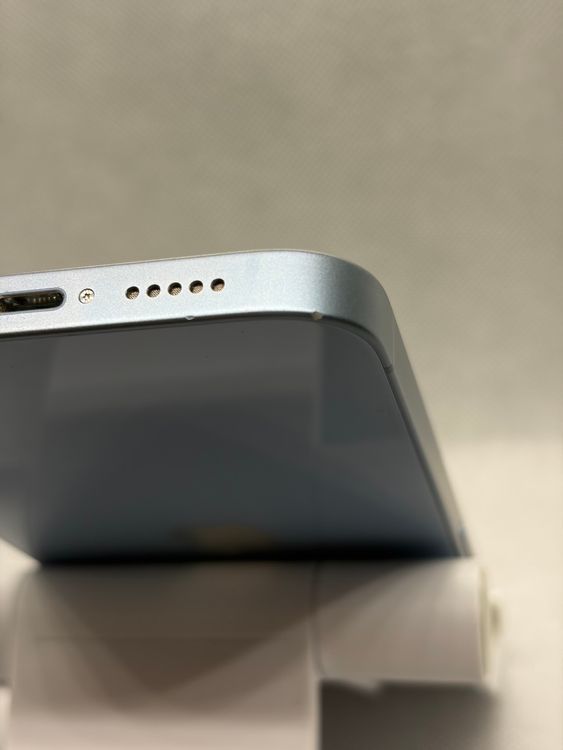 ��SIM�ե꡼ iPhone14 128GB �֥롼 �Хåƥ꡼80%