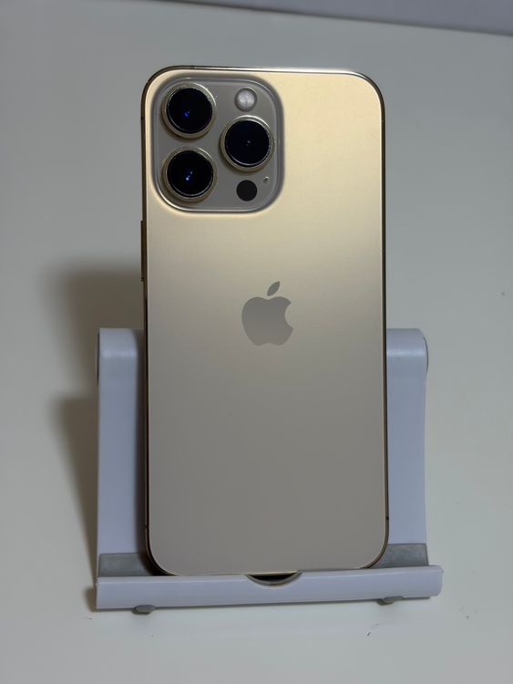 ���Хåƥ꡼81% SIM�ե꡼ iPhone13Pro 128GB �������