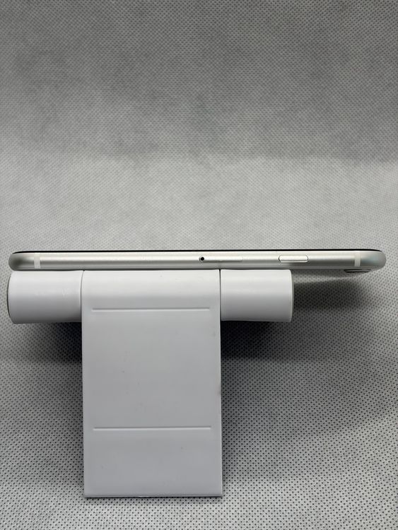 ���ϥԥͥ��ͥå� SIM�ե꡼ iPhoneSE ��2���� 128GB �ۥ磻��