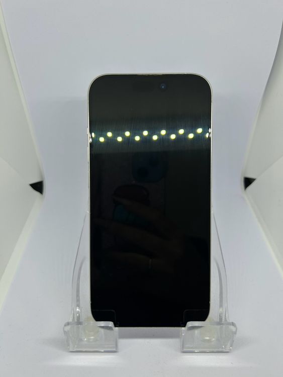 ��SIM�ե꡼ iPhone15Pro  256GB �ۥ磻�ȥ����˥��� �Хåƥ꡼78%