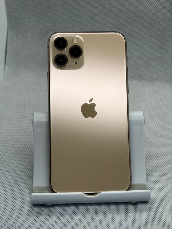 ���Хåƥ꡼95% SIM�ե꡼ iPhone11Pro 256GB �������